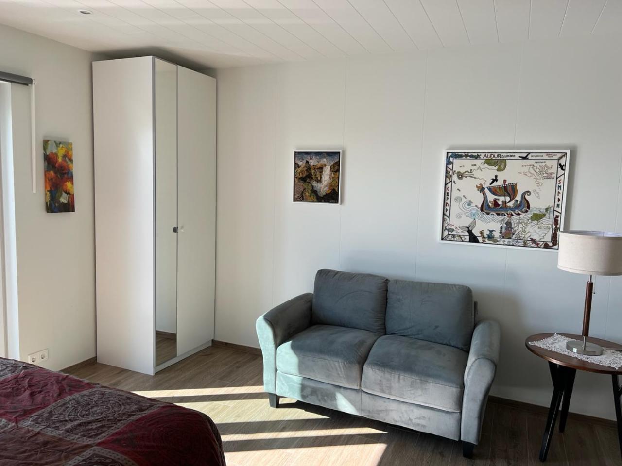 Laekjarkot Rooms And Cottages With Kitchen Borgarnes Exterior foto